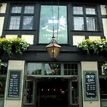 Pass The Keys Boutique London Flat Near Tower Bridge And Tube